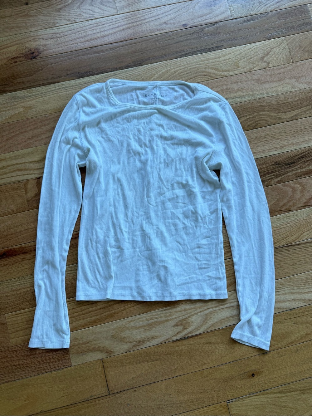 Everlane White Long-Sleeve Crewneck Tee